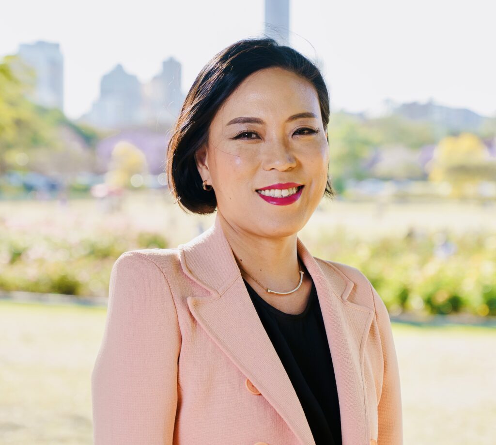 Profile picture of Dominique (Yoo Young) Lee